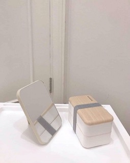 Gương mini để bàn