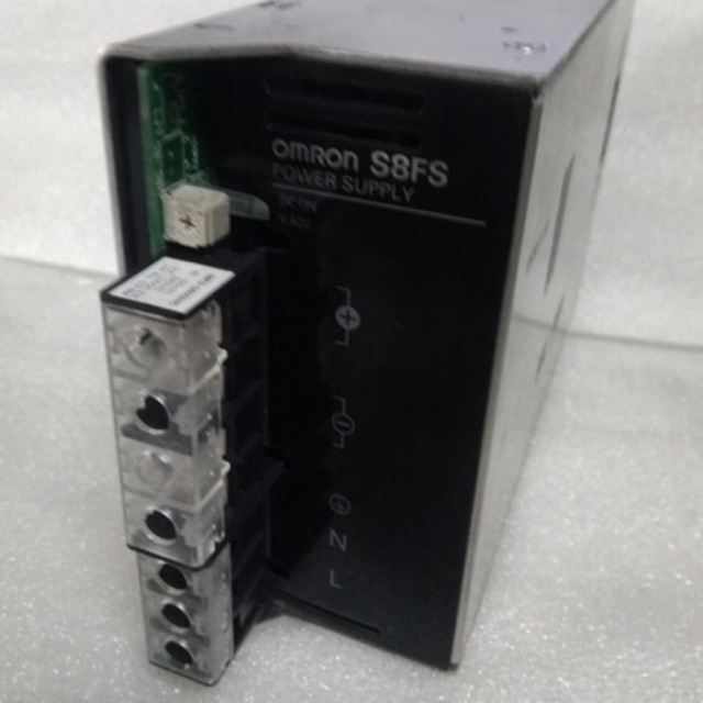 Nguồn Omron S8FS 24v 27a