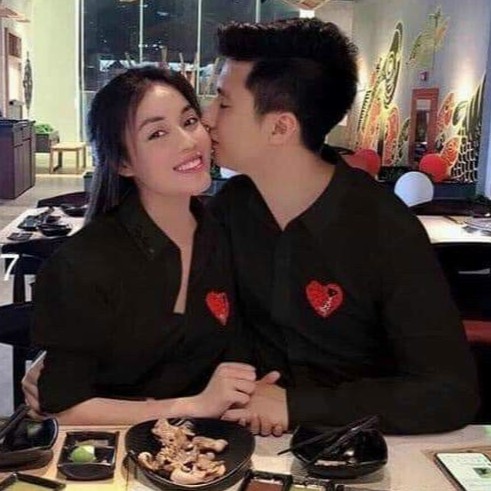 8 Mẫu Áo sơ mi ( nam nữ ) 3D lụa Cao Cấp quảng châu chống nhăn, không xù lông bao đẹp chất lượng y hình (được đổi trả) | BigBuy360 - bigbuy360.vn