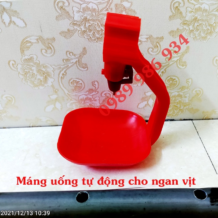 Bộ máng uống tự động cho vịt ngan dùng ống tròn 27 hoặc 25