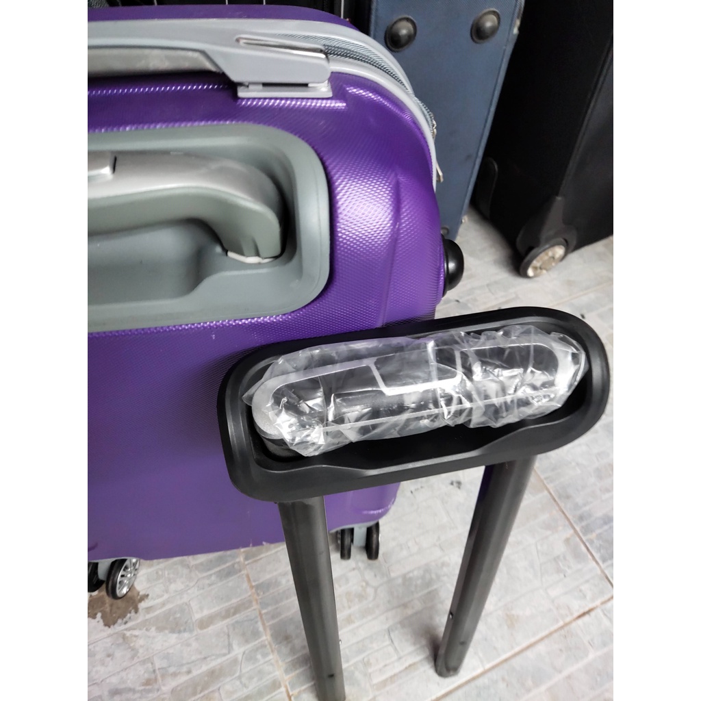 Cần kéo vali nhựa size 20 inch dùng cho nhiều loại vali trên thị trường dễ dàng tháo lắp tại nhà bền đẹp