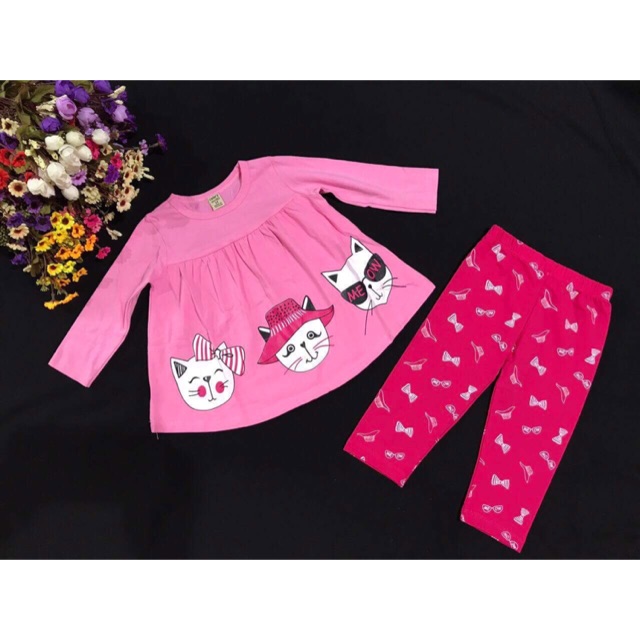 Bộ dài carter bé gái 4 món