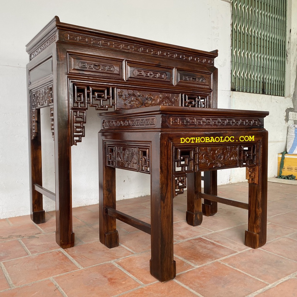 Bàn thờ gia tiên gỗ muồng mẹ bồng con cao 1m27