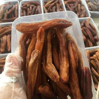 Chuối già phơi khô
