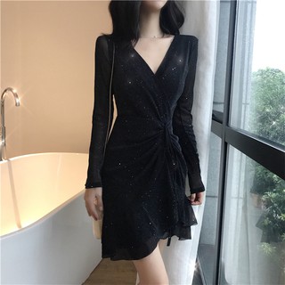 Đầm đuôi cá, cổ chữ A-V, dây rút eo đính kim tuyến