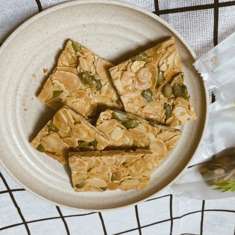 Bánh ngói Hạnh nhân- Bánh Hạnh nhân giảm cân Eat Clean by Finn Healthy | BigBuy360 - bigbuy360.vn