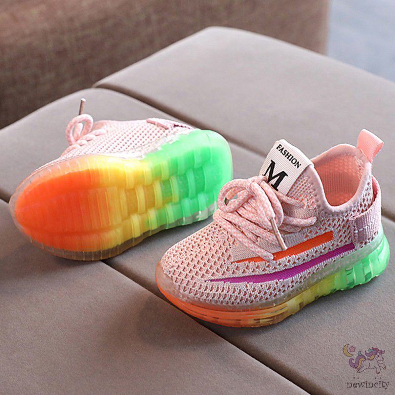 Giày Thể Thao Chống Trượt Có Đèn Led Cho Bé