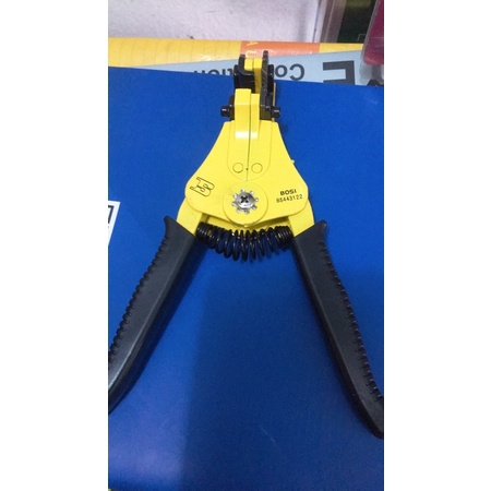 Kìm tuốt dây BOSI chất lượng cao