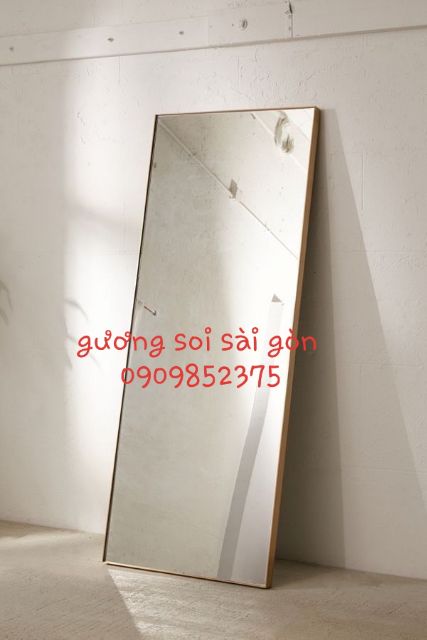 Gương soi toàn thân. (gương shop tràn viền)