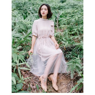 Đầm hồng phối ren