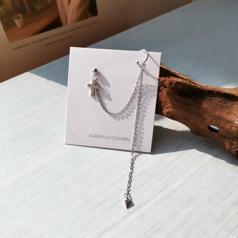 Khuyên Tai Thánh Giá Đơn Giản Cá Tính