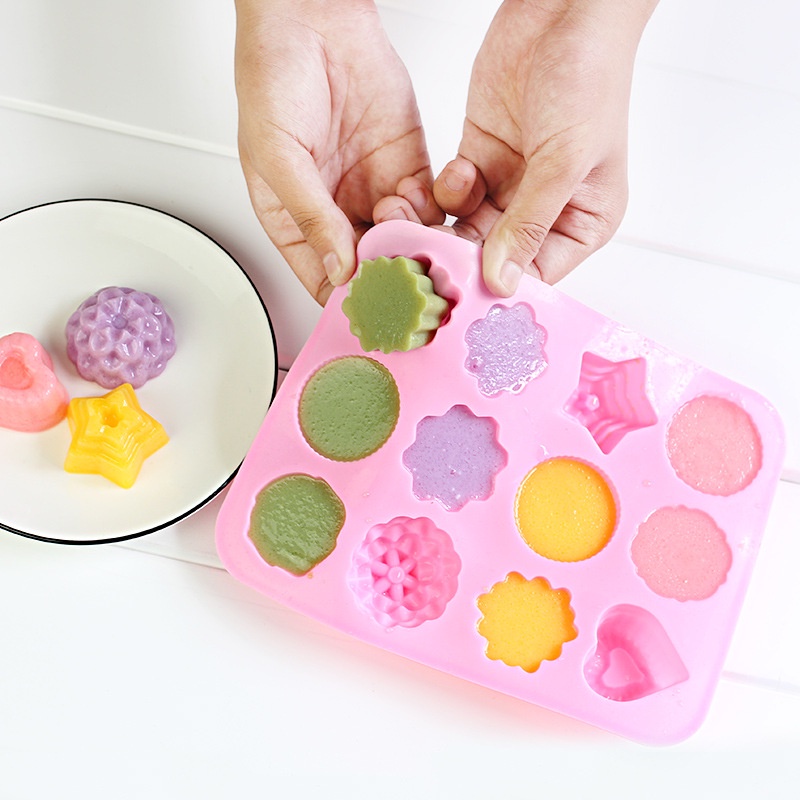 1 Khuôn Silicone 12 Ngăn Làm Bánh Không Dính Tạo Hình Bông Hoa Xinh Xắn