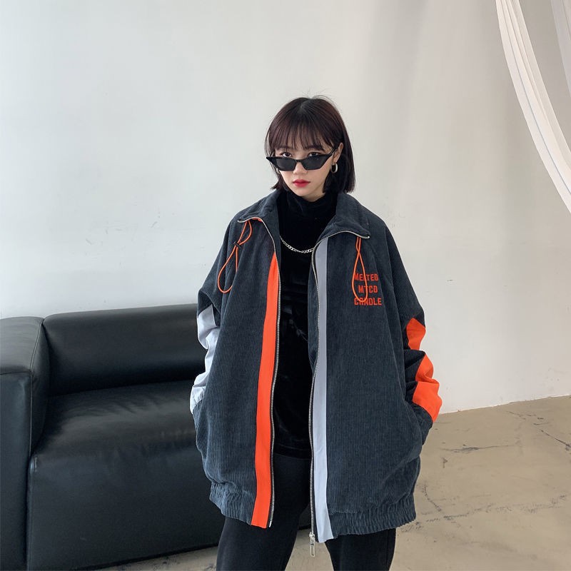 Áo khoác dáng rộng thêu họa tiết thời trang sành điệu cho nữ | BigBuy360 - bigbuy360.vn