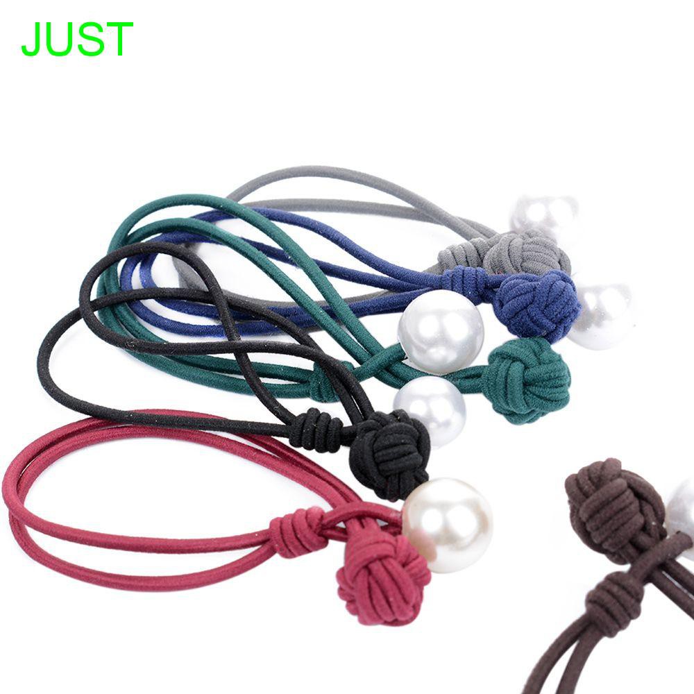 Pearl Luxury Gum Band Pendant Tie