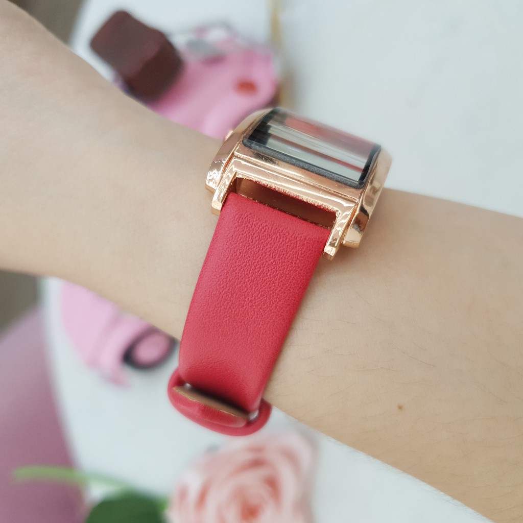 Đồng hồ nữ đeo tay chính hãng Guou mặt vuông dây da mạ vàng giá rẻ thời trang | BigBuy360 - bigbuy360.vn