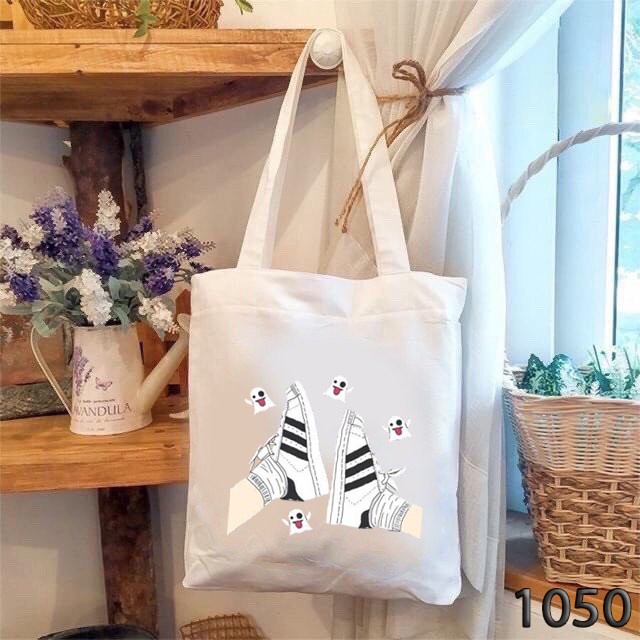 TÚI TOTE TRẮNG CHẤT VẢI CANVAS 1050 ĐÔI GIÀY MA QUÁI DỄ THƯƠNG HÀNG CHUẨN ĐẸP