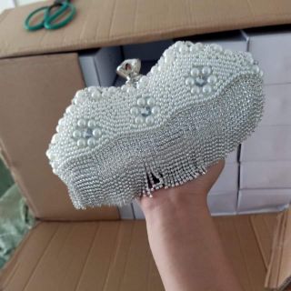 Cốp đá dự tiệc sang chảnh
