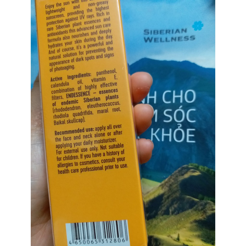 Kem chống nắng dùng cho mặt Siberian Wellness Sun Face Cream SPF 50 Siberi Nga