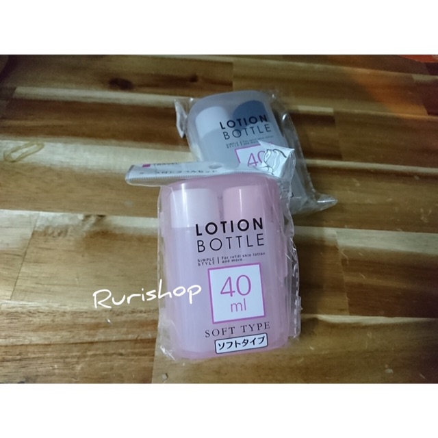 Set 2 lọ chiết mỹ phẩm Nhật Bản kèm hộp đựng tiện dụng 40ml