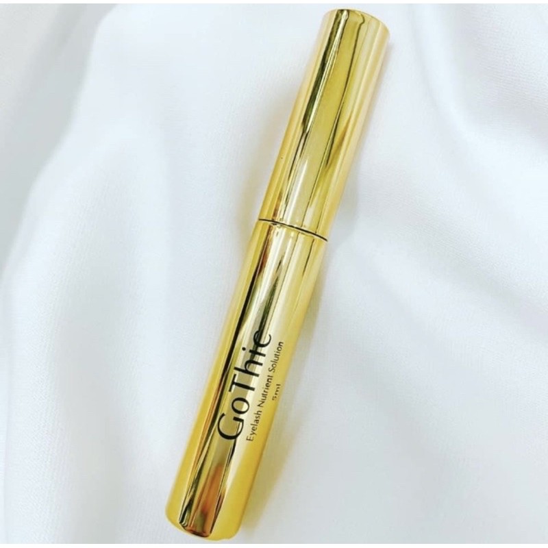 Dưỡng mi Gothic kích thích mi mọc dày và dài hơn