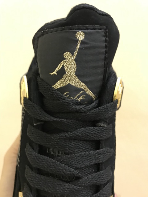 (ẢNH THẬT+VIDEO) giầy sneaker Air Jordan 4 đen vàng