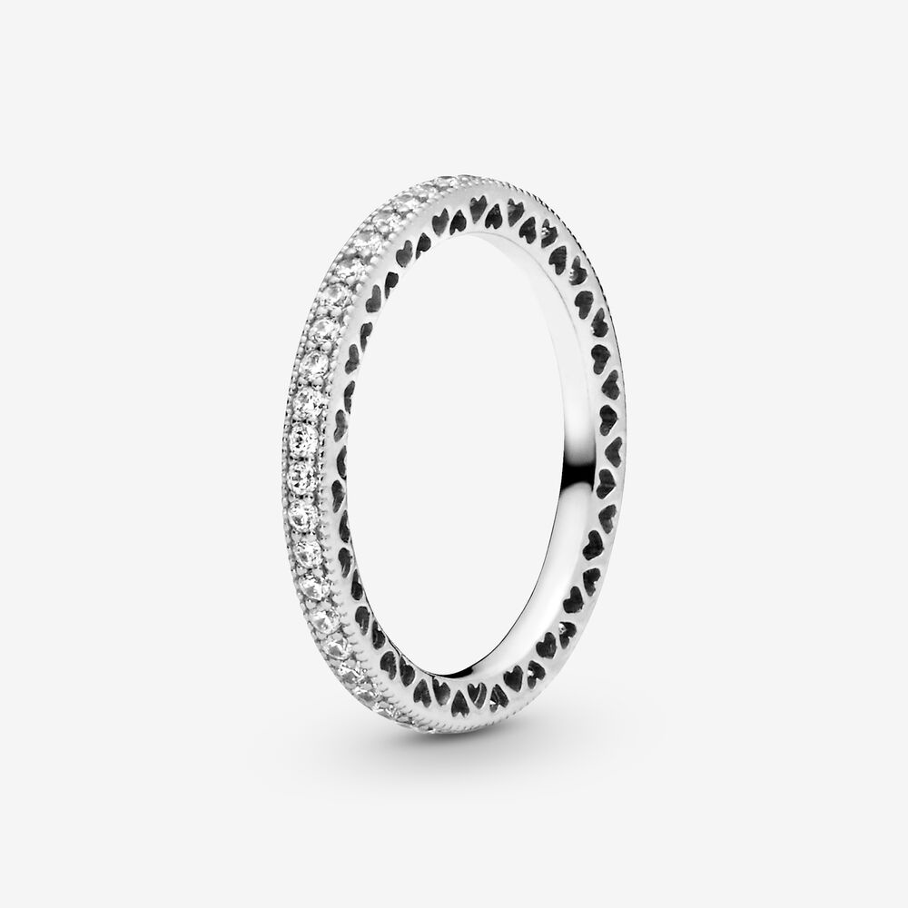 Nhẫn trái tim rực rỡ