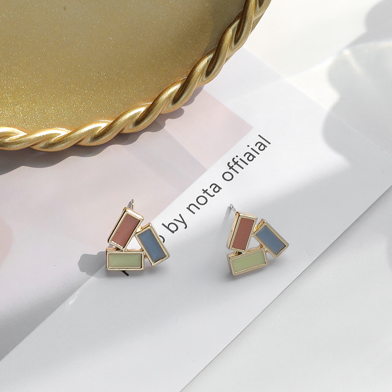 Korean Tremella Rivets Dongdaemun New Fashion Simple Candy Color Geometric Triangle Stud Earrings Ear Clip