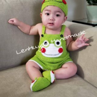 Set quần yếm + nón giày len handmade hình con ếch