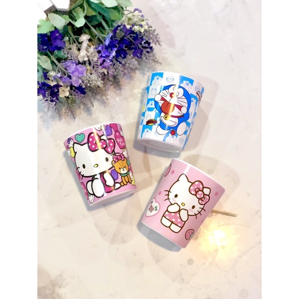 Ly 200ml HelloKitty Doreamon
