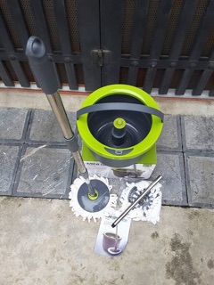 Cây lau nhà lock & lock ETM498