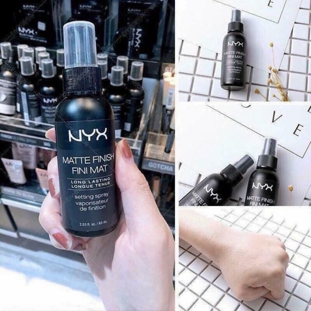 Xịt Khoá Nền Giữ Lớp Trang Điểm Nyx Long Lasting Setting Spray