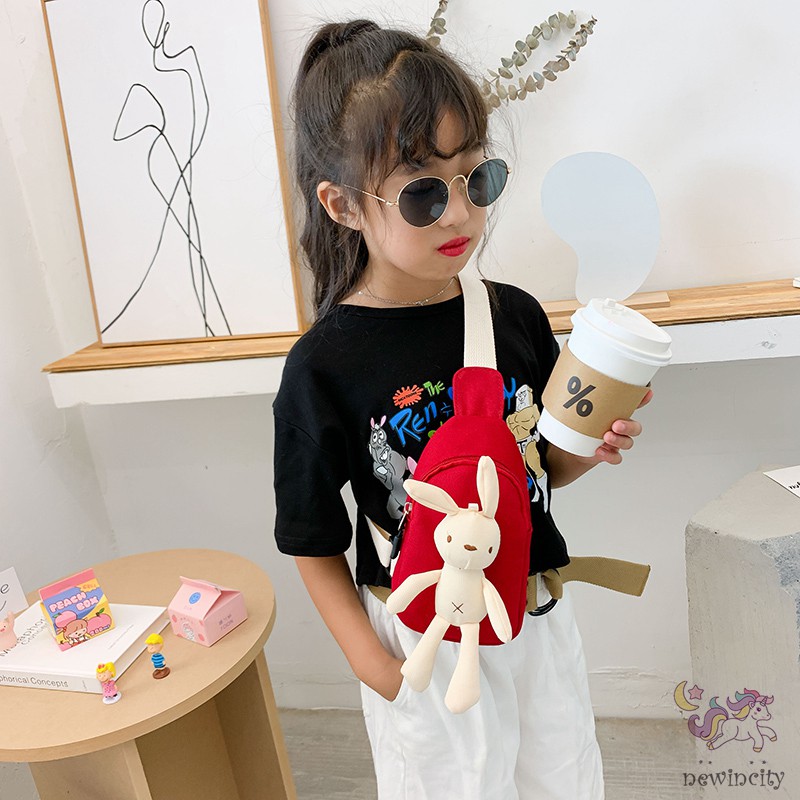Túi Đeo Chéo Gắn Thú Bông Thỏ Hoạt Hình Xinh Xắn Cho Bé