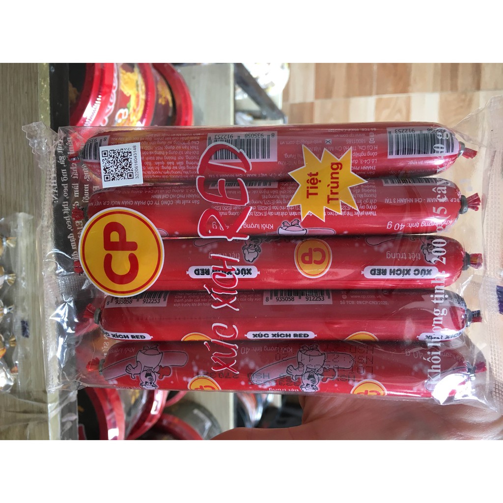 Xúc xích CP vị thịt heo/ bò gói 200g