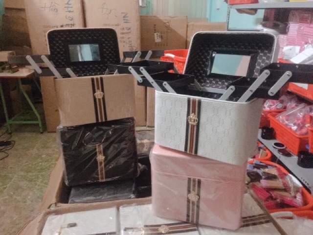 Cốp mi,nail,mỹ phẩm đủ màu