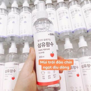 Xịt thơm quần áo Hàn Quốc