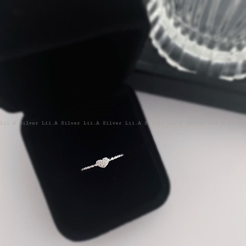Nhẫn bạc trái tim Lii.A Silver