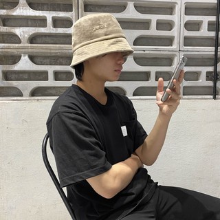 NÓN FF SUEDE BUCKET HAT