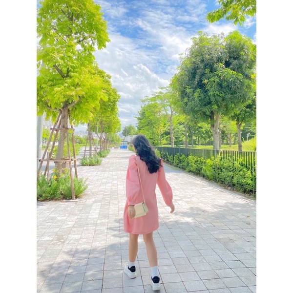ĐẦM SUÔNG KAKI CỔ SEN