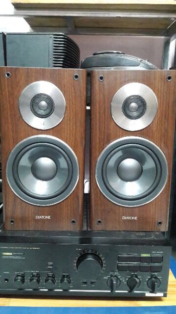 Bán cặp loa diatone DS - 300V