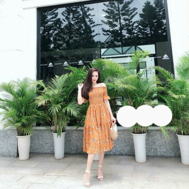 Đầm xòe vàng hoa trắng trễ vai bèo nhún eo siêu cute