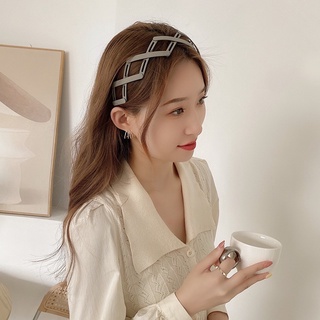 Bờm tóc cài tóc gấp gọn tiện lợi