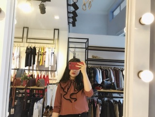 Sơ mi cổ bèo nơ