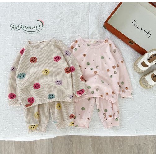 Set quần áo dài tay vai rơi cổ viền  Kakummi