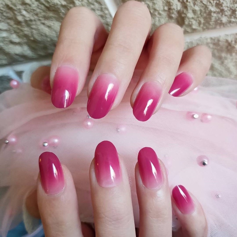 Bộ 24 Móng Tay Giả Ombre Màu Hồng xinh xắn Loại đẹp tự nhiên ( kèm keo dán )
