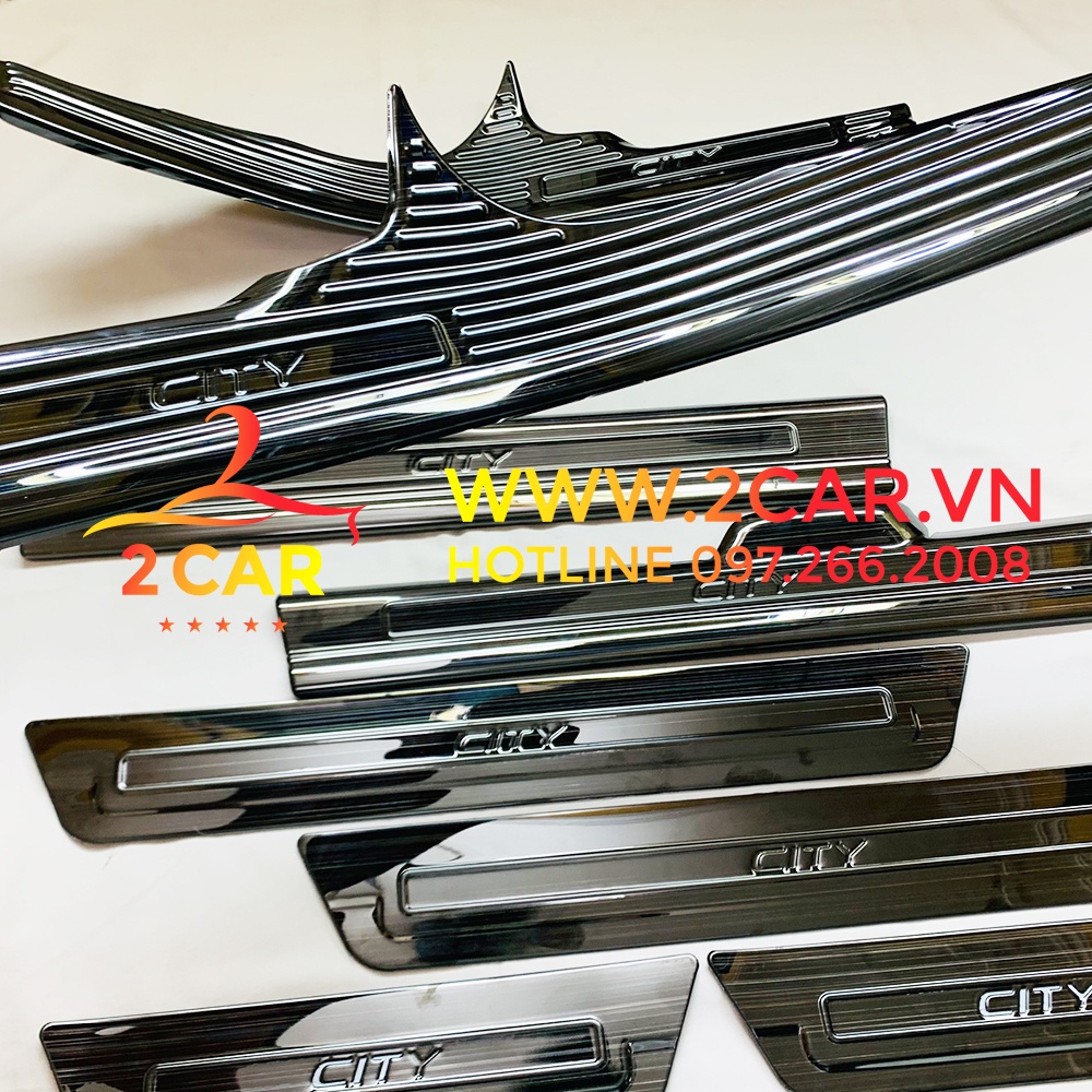 Ốp bậc chân trong, ngoài xe Honda City 2015-2020, 2021-2022 chất liệu Titan cao cấp