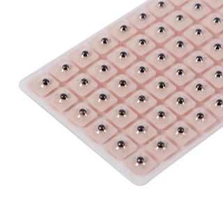 Miếng dán nhĩ châm hạt vương bất lưu hành