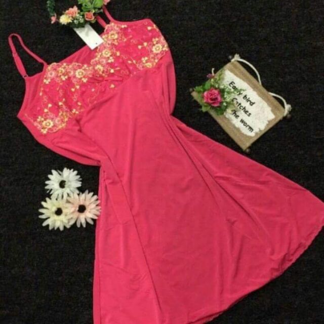 [Mã FAMAYWA giảm 10K đơn 50K] Đầm ngủ thun lanh kiểu dây | BigBuy360 - bigbuy360.vn