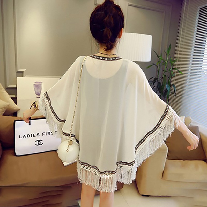 Kimono áo khoát choàng bikini tua rua cho nữ mặc đi biển du lịch sang chảnh AC005 | BigBuy360 - bigbuy360.vn