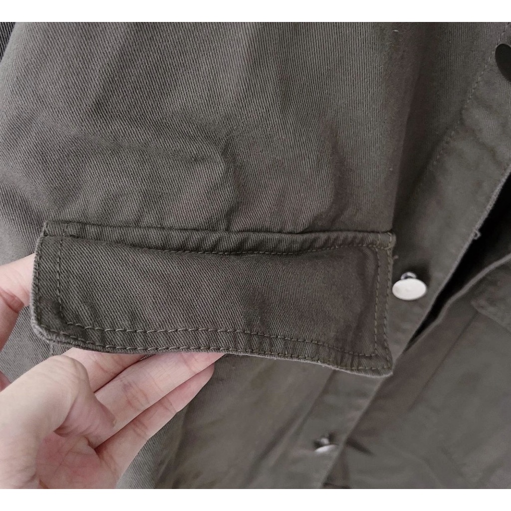 Áo Khoác Kaki Basic (Ảnh shop tự chụp)
