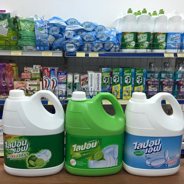 Nước rửa chén Lion 3600ml Thái Lan